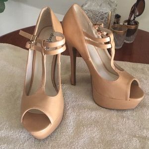 Tan heels
